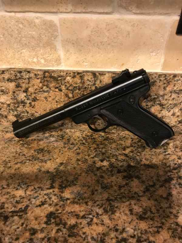 1982 RUGER BULL BARREL 22LR