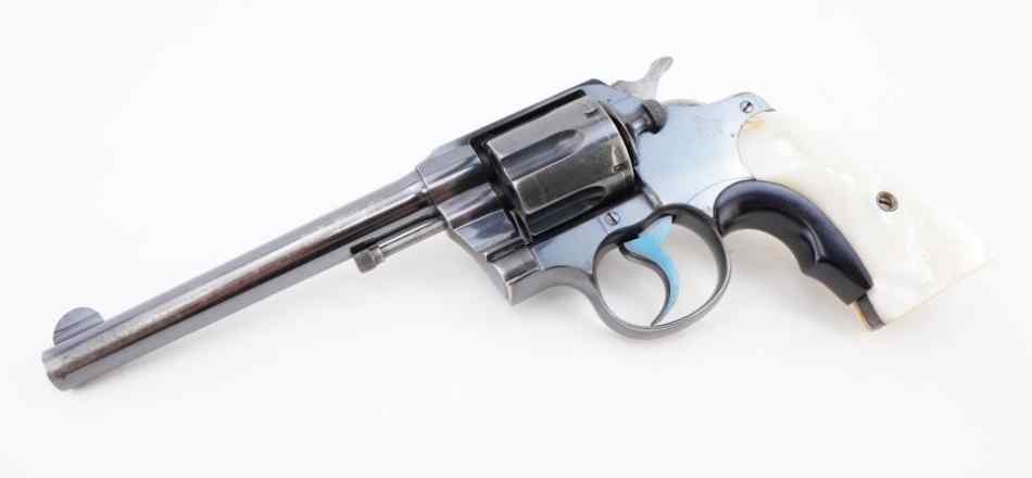 COLT REVOLVERS 1912' 1935' 